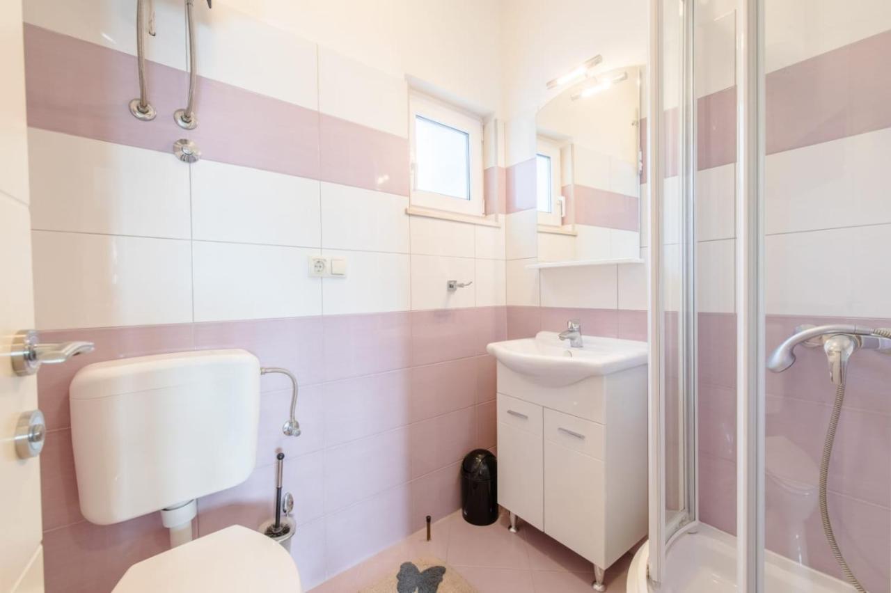 Apartmani Krilo Podstrana Eksteriør bilde