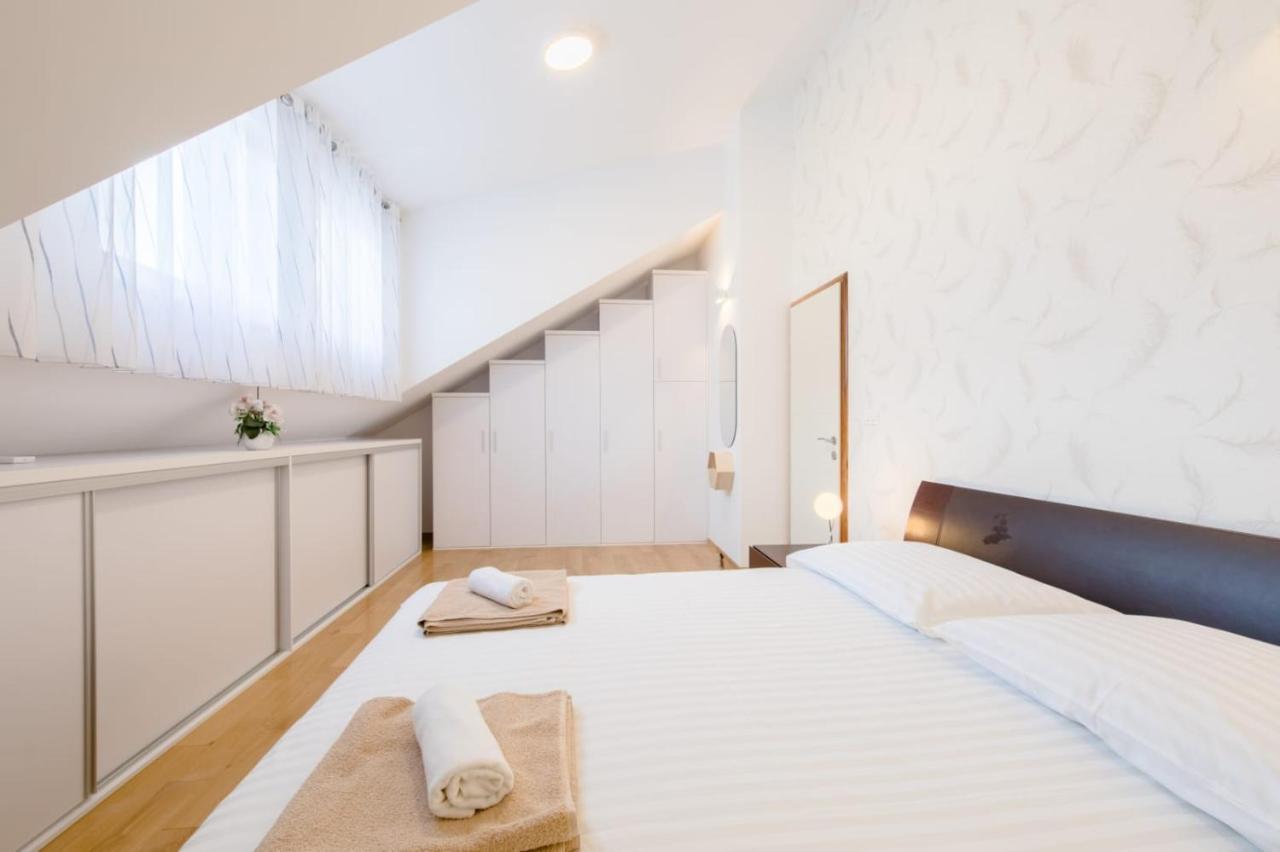 Apartmani Krilo Podstrana Eksteriør bilde
